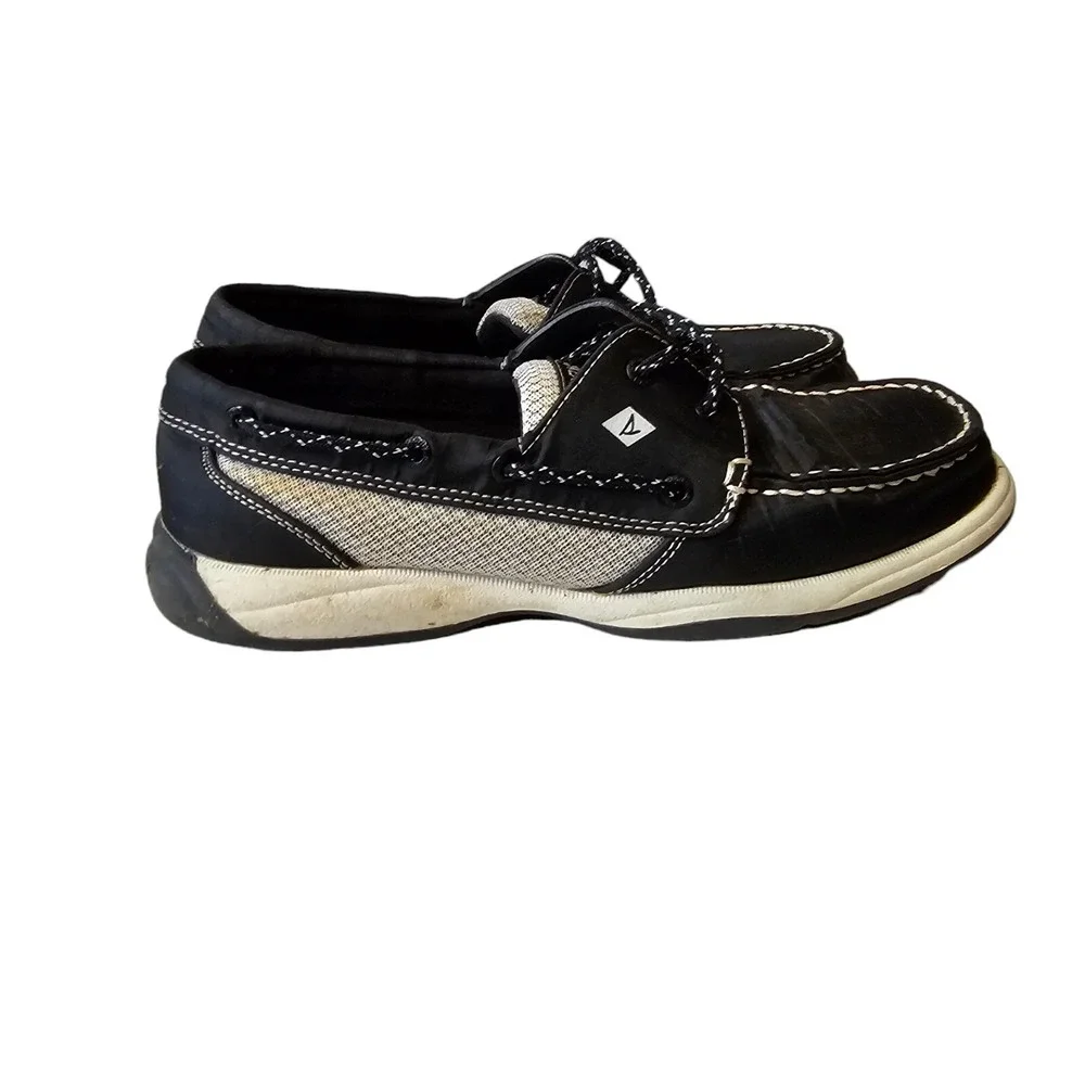 Sperry top slides